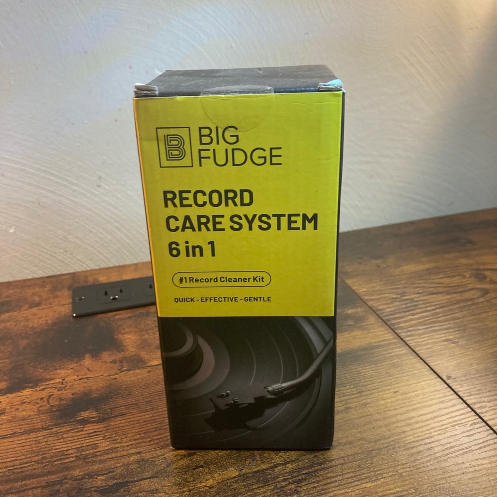 Big Fudge 6 in 1 Vinyl Record Care System Cleaning Kit with Stylus Cleaner Brush